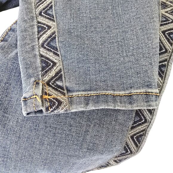 Knox Rose Jeans Women Size 10 Denim Blue Side Tribal Chevron Embroidered Pattern - Picture 11 of 11